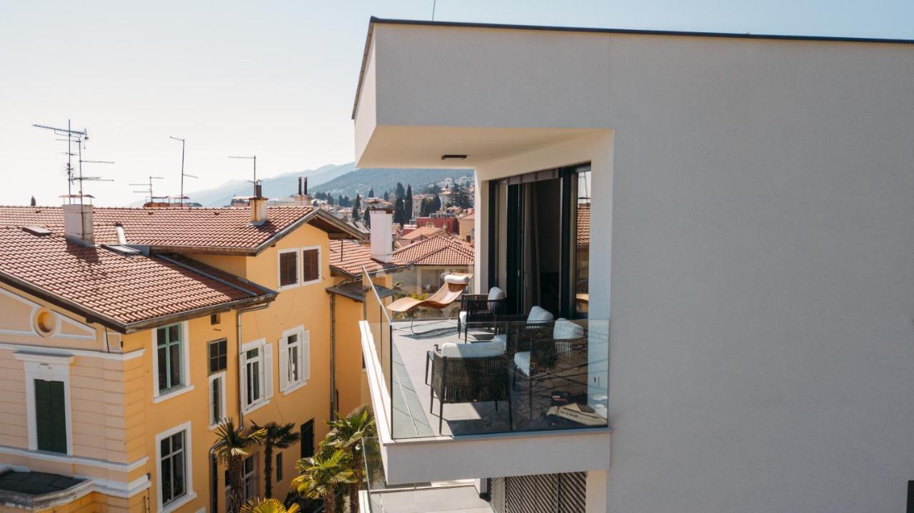 Luxury Apartment Iris Adriatica ***** Опатія Екстер'єр фото
