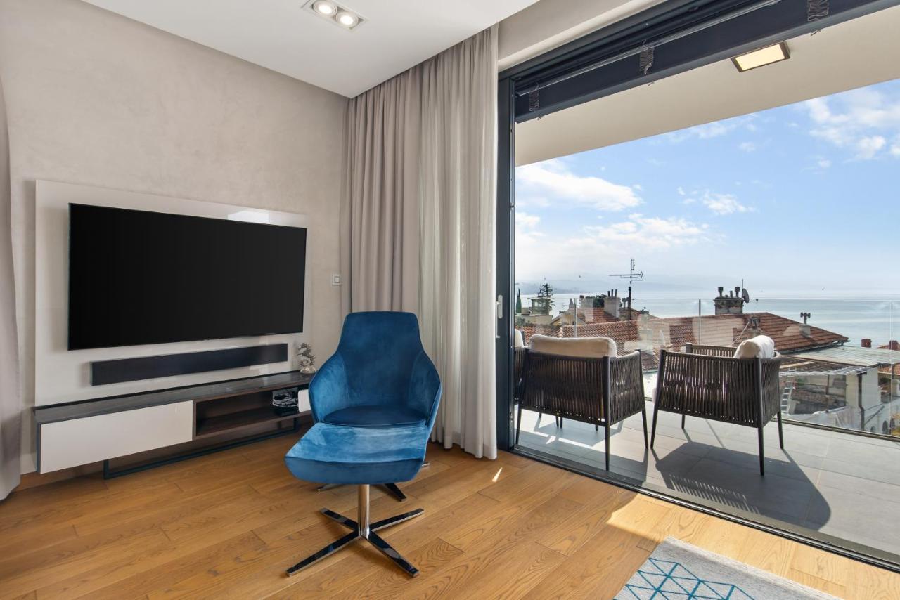 Luxury Apartment Iris Adriatica ***** Опатія Екстер'єр фото